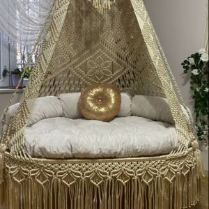 Balançoire de jardin double en macramé, Balançoire double dorée en macramé, Balançoire suspendue, Balançoire de patio, Fauteuil suspendu en macramé, Balançoire double suspendue - Product Image 1