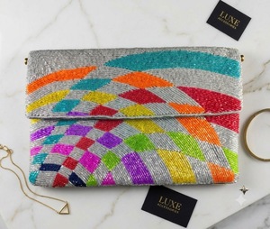 Pochette de Soirée Luxe Faite Main en Toile Perlée, Sac à Main Géométrique Coloré avec Chaîne - Product Image 4