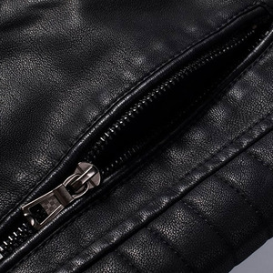 เสื้อแจ็คเก็ตหนังผู้ชาย สไตล์วินเทจ แต่งยับ หนังเทียมเนื้อนุ่ม สไตล์ลำลอง ขี่มอเตอร์ไซค์ แนวสตรีทแวร์ ทรงบอมเบอร์ แฟชั่นฤดูหนาว สำหรับกิจกรรมกลางแจ้ง - Product Image 5