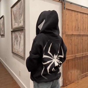 Sweat à capuche surdimensionné en coton épais, style streetwear hiver, broderie araignée, design vintage avec strass, personnalisable - Product Image 5