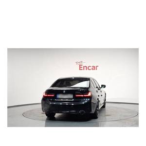 BMW Série 3 320i M Sport 2023, 12 210 km, boîte automatique, conduite à gauche, caméra de recul - Product Image 3