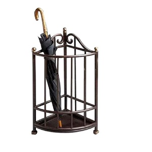 Porte-parapluie noir au design unique, tendance et élégant, de style luxueux, personnalisable en taille, forme et couleur, idéal pour l'usage en cas de pluie. - Product Image 1