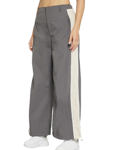 Ensembles de survêtements coupe-vent pour femmes, grande taille, personnalisables avec logo, pour l'été, décontractés, imperméables et respirants, vente en gros - Product Image 5