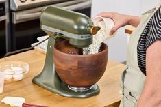 Bol mélangeur KitchenAid en bois personnalisé – Bol à mélanger en bois fait main pour batteur sur socle, accessoire de cuisine unique pour les boulangers et la maison - Product Image 2