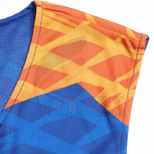 Uniforme de Baloncesto Duradero para Hombre con Pantalones Cortos Cómodos, Ropa Deportiva Ligera y Transpirable, Perfecta para Prácticas de Equipo - Product Image 5