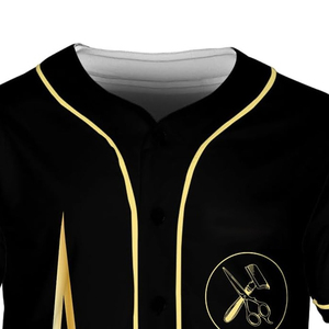 Camiseta de Trabajo Personalizada con Logotipo de Barbería, Diseño de Tijeras en Negro y Dorado, Sublimación, Lavable, Poliéster - Product Image 3