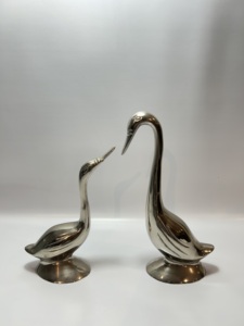 Figurine de cerf moderne en aluminium argenté, statue de gazelle minimaliste, sculpture animale en métal poli, décoration de bureau, maison, salon - Product Image 3