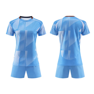 Ensemble d'uniformes de football pour femmes athlétiques, maillot et short respirants, kit de match professionnel pour équipes féminines - Product Image 2