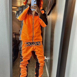 Conjunto de Chándal Personalizado con Pedrería, Pantalones Deportivos Anchos y Sudadera con Capucha, Ropa Urbana de 2 Piezas - Product Image 4