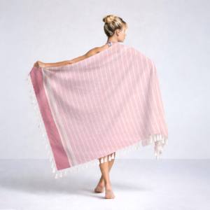 Serviettes de plage Fouta rayées en coton 100% et coton recyclé, nouvelle collection, vente directe d'usine, personnalisables, en provenance d'Inde - Product Image 1