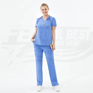 Conjunto de Uniforme Médico Rojo para Mujer, Algodón y Poliéster, Pantalones Incluidos, Blusa con Cuello en V, Diseño Personalizado - Product Image 4