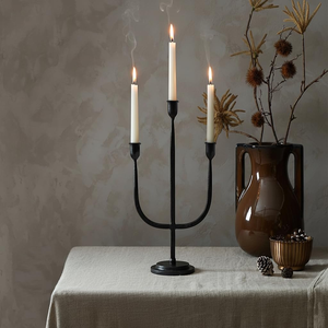 Candelabro de Hierro Forjado a Mano Negro - Decoración Navideña Duradera de Metal para Mesa - Product Image 6