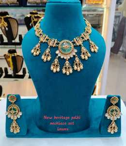 Wholesale High Quality New Vintage Copper Gold Plated Crystal Bridal Jewelry <b>Set</b> Long Mala Necklace Earrings Maang Wedding Gift - Product Image 1