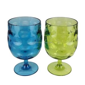 Copas de vino de plástico con diseño de esmalte de colores sin BPA - Product Image 1
