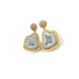 Boucles d'oreilles pendantes en pierres précieuses géodes blanches en gros avec zircons cubiques, boucles d'oreilles pendantes en pierres précieuses au design tendance - Product Image 5
