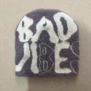 Gorro de invierno de mohair para bebé, gorros sin puño con letras bonitas, gorro de invierno de punto, gorros de mohair suaves y peludos para hombres y mujeres - Product Image 2