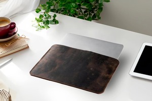 Funda para Portátil de Cuero Genuino Impermeable con Logotipo Personalizado para Hombres y Mujeres, Duradera y Ecológica para Uso en Oficina y Negocios LS-0254 - Product Image 4