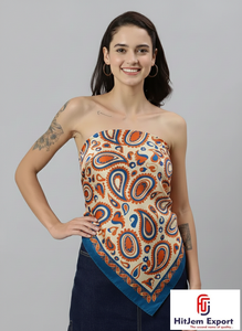 Foulards carrés légers et personnalisables, parfaits pour les promotions, les accessoires de mode et les cadeaux d'entreprise. - Product Image 3