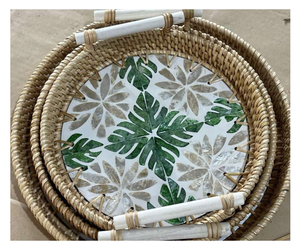 Panier de rangement en rotin naturel avec poignée à motif de feuilles vertes, décoration d'intérieur - Product Image 1