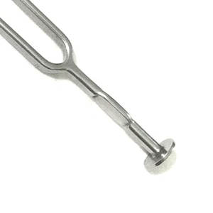 ส้อมเสียงความถี่สูงคุณภาพสูงสำหรับการบำบัดทางการแพทย์ เครื่องมือบำบัดด้วยเสียง ชุดอุปกรณ์ผ่าตัด ทำจากเหล็ก ระบบปรับน้ำหนักแบบแมนนวล - Product Image 3