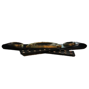 Cinturón de Boxeo Unisex de Cuero PU con Diseño de Laurel Dorado para Entrenamiento de Artes Marciales - Product Image 4