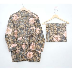 Conjunto de Pijama Casual para Mujer, Multicolor, Estampado Floral a Mano, 100% Algodón, Camisa de Manga Larga y Pantalones Tejidos, para Verano - Product Image 2