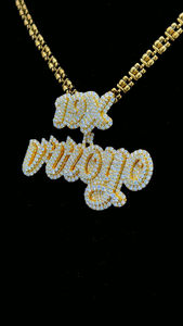 Bijoux hip-hop pour hommes en argent sterling plaqué or personnalisé pendentif en forme de moissanite VVS glacé avec lettre 19X Vrroyo - Product Image 2