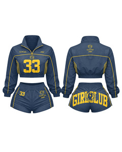 Conjunto de dos piezas de pantalones cortos negros y blancos para mujer, chaqueta deportiva de tela premium, logotipo personalizado, camiseta 100% algodón y pantalones cortos. - Product Image 6