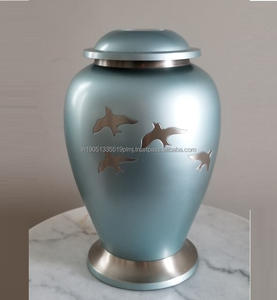 Urne funéraire en laiton de haute qualité, style américain, pour cendres humaines et animales, motif papillon gravé, urne commémorative pour adulte - Product Image 5