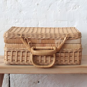 Caja decorativa tipo mini maleta para exhibir regalos, precio bajo, venta al por mayor, maletas de ratán ecológicas - Product Image 2