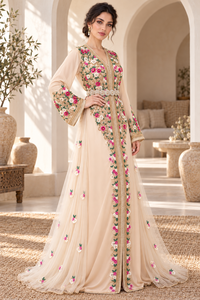 Caftán Marroquí Color Beige Champán con Superposición de Tul Transparente y Cinturón de Terciopelo Color Ciruela, Transpirable y Elegante para Fiestas - Product Image 4