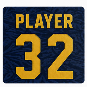Ensemble de vêtements de sport de basketball personnalisés conçu pour l'entraînement et la compétition avec des matériaux à séchage rapide et un numéro d'équipe personnalisé - Product Image 4