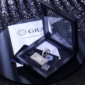 Colgante de Barra de Oro con Moissanita VVS, Estilo de Diseñador, Joyería de Declaración con Aspecto de Diamante, Collar Premium Estilo Rapper - Product Image 6