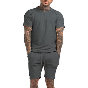 Ropa Deportiva al Por Mayor, Precio al Por Mayor, Cantidad a Granel, Camiseta y Pantalones Cortos Deportivos para Hombre, Color Sólido, Cómodos, con Logotipo Personalizado con Impresión Digital - Product Image 2