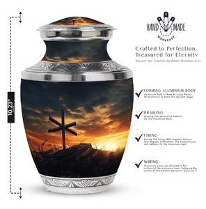 Urna Funeraria de Aluminio Hecha a Mano para Adultos, 200 Pulgadas Cúbicas, Diseño de Cruz Negra al Atardecer, Urna Funeraria Clásica de Aluminio - Product Image 1