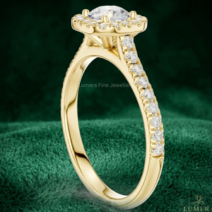 แหวนหมั้นเพชรโมอิสซาไนต์ทรงกลมทองคำขาว 14K ประดับเพชรแบบพาเว่ สำหรับผู้หญิง แหวนสัญญาแบบมินิมอล เครื่องประดับเจ้าสาว - Product Image 3