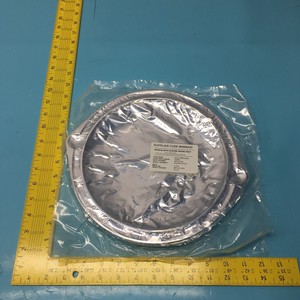 AMAT 0021-21806 Abrazadera de Anillo ZLS, CH 1 y CH 3 - Equipo y Piezas de Semiconductores de Confianza de la Marca Global Legacy - Product Image 1