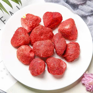 Freeze-Dried (FD) <b>Sweet</b> Whole Strawberry Vietnam High <b>Quality</b> Control Standards Vacuum Pack Ready-to-Eat 20-35mm 1kg Fruit - Product Image 5