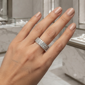 Bague Éternité Complète Personnalisée de Luxe à Trois Rangs en Argent Sterling 925 avec Diamants de Laboratoire, Idéale pour Mariage Tendance et Cadeau d'Anniversaire - Product Image 2