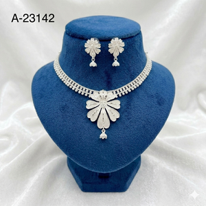 Ensemble collier et boucles d'oreilles en or plaqué pour femmes, style pyramide, bijoux ethniques classiques pour mariage A-23137 - Product Image 6