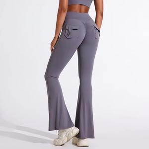 Pantalones OEM de corte bootcut lisos para mujer, leggings de yoga acampanados de cintura alta, elásticos, transpirables, ecológicos, sin costuras, para gimnasio, personalizables. - Product Image 3