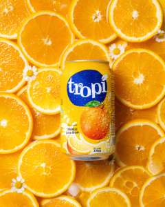 Boisson Tropi Juice 330ml en canette aluminium courte, 100% purée de fruits, faible en gras, stérilisée, saveurs de goyave, mangue et pastèque fraîchement pressées - Product Image 5