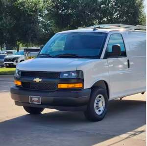 Chevrolet Express Cargo 2500 3 puertas (4.3L 6 cilindros 8A) Usada, Limpia, Modelo 2024 - Product Image 1
