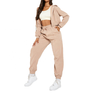 Nuevo Conjunto Deportivo de Dos Piezas para Mujer, Diseño Personalizado, Estilo Urbano, Top Corto y Pantalones, Venta al Por Mayor - Product Image 1