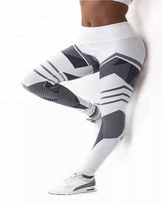 Leggings de yoga de cintura alta con logotipo personalizado y malla de patchwork para mujer, transpirables, lisos y de longitud completa - Product Image 4