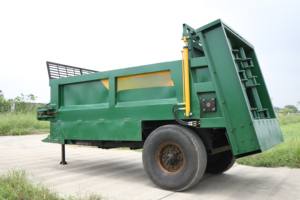 Esparcidor de Estiércol Digital para Campos Agrícolas con Caja de Cambios y Engranajes, Capacidad de 4.5 Toneladas, Potencia de 45+ HP - Product Image 3