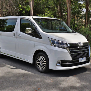 ข้อเสนอที่ดีที่สุดสำหรับสินค้าใหม่ |   รถบัสโตโยต้า แกรนเวีย 8 ที่นั่ง ปี 2015-2026 มือสอง - พวงมาลัยซ้าย |   พวงมาลัยขวา - Product Image 1
