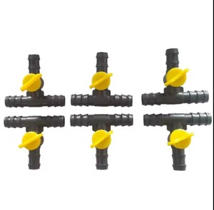 Conector en T de 3 Vías de 16 mm de PP, Negro y Amarillo, Resistente a la Intemperie, Fácil de Instalar, para Riego Agrícola - Product Image 1