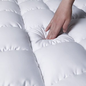 Protector de Colchón Acolchado Premium, Transpirable e Impermeable, Ajustable - Product Image 5