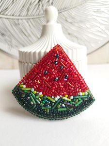 Broche artisanale de style boutique, brodée de perles, épinglette décorative haut de gamme pour vêtements et accessoires de mode - Product Image 6